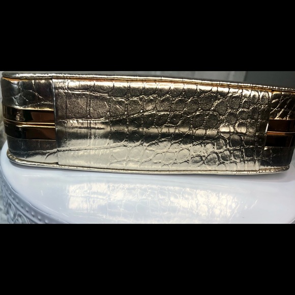 KATE LANDRY - Gold Alligator Print Evening Bag - Picture 8 of 16
